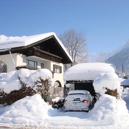 Alpenhorst Guest house